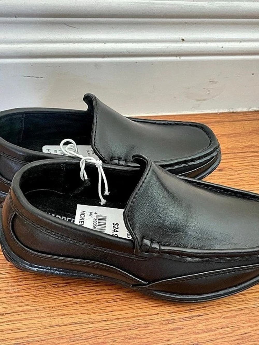Harper Canyon kids Faux  Leather Loafers US 11M NWT